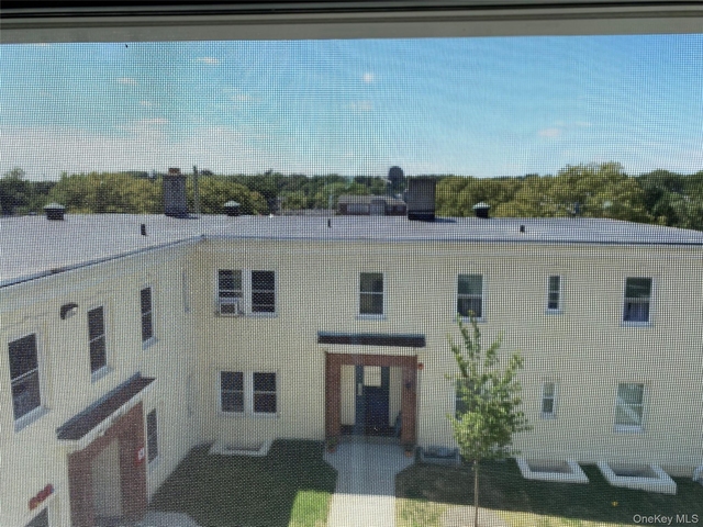 120 E Central Avenue - Photo 1