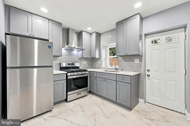 522 Pierce Street - Photo 1