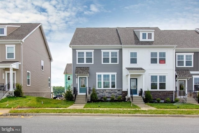 2009 Twisted Oak Place - Photo 1