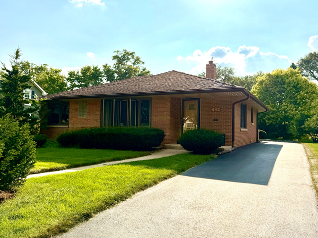 442 N Evergreen Avenue - Photo 1