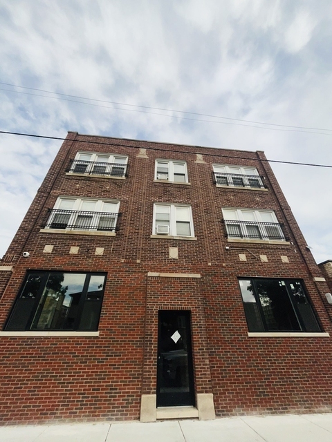 5850 W Higgins Avenue - Photo 1