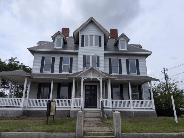 257 Main - Photo 1