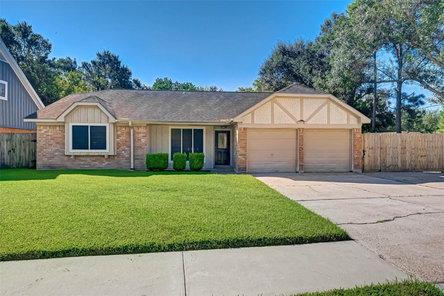 1406 Pinecroft Drive - Photo 1