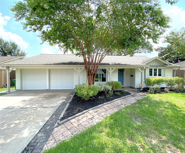 1818 Mill Creek Drive - Photo 1