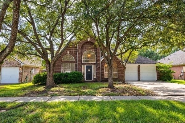 315 Vantage Pointe Circle - Photo 1