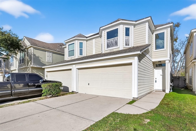 16526 Pentonshire Lane - Photo 1