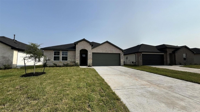 31727 Margaret Woods Lane - Photo 1