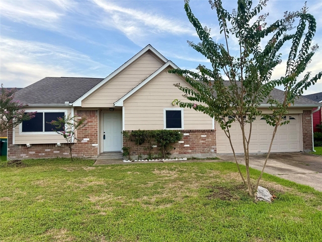 12546 Chalmette Street - Photo 1
