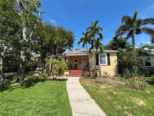 495 24th Avenue N - Photo 1
