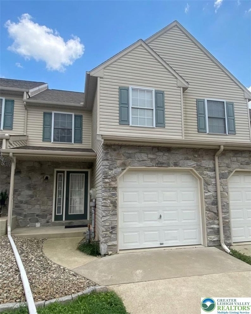 8134 Heritage Drive - Photo 1