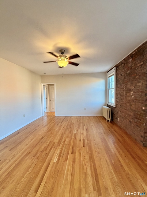 405 Main Street - Photo 1