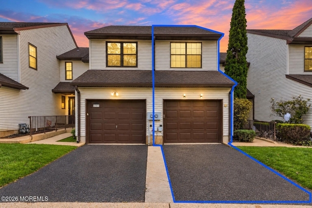276 Longwood Drive - Photo 1
