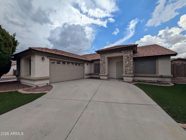 15748 W Paradise Lane - Photo 1