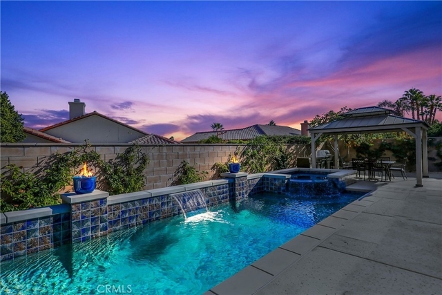 43760 Milan Court - Photo 1