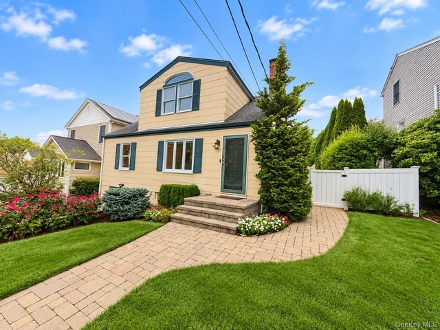 37 Harding Avenue - Photo 1