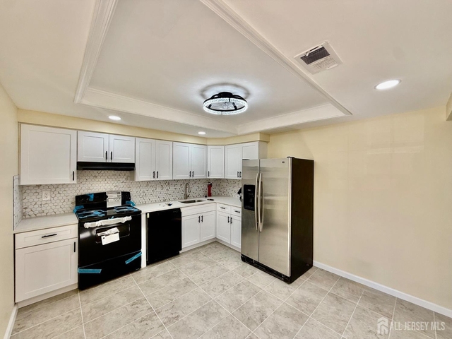 1502 Bromley Estates - Photo 1