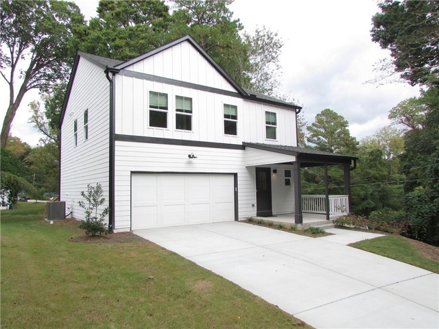 2367 Summit Avenue Nw - Photo 1