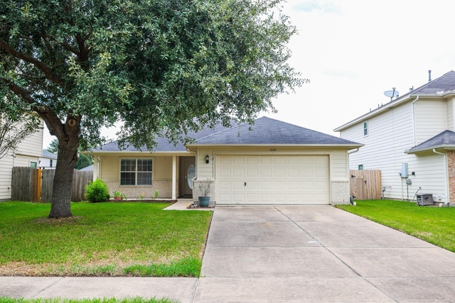 1006 Harrisburg Court - Photo 1