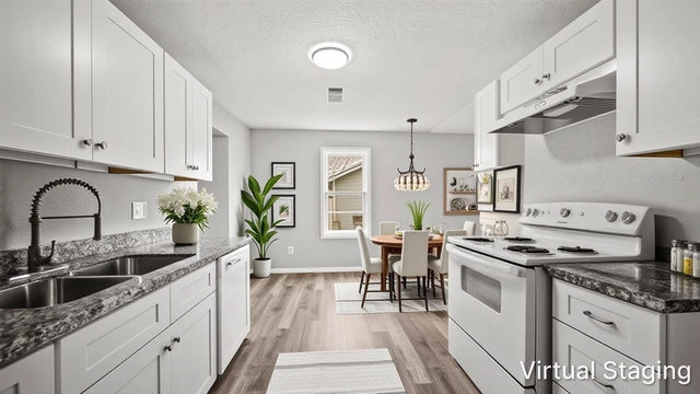 234 E Texas Street - Photo 1
