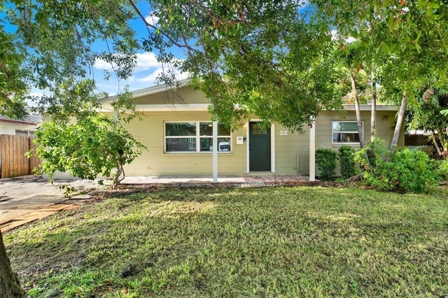 5531 13th Avenue N - Photo 1