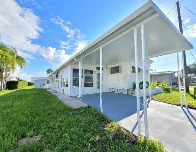 321 3rd Street Drive W - Photo 1
