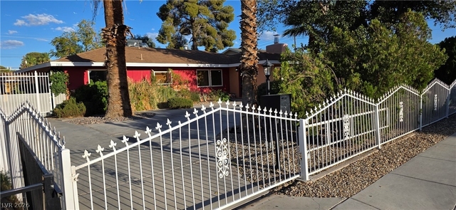 1308 Winwood Street - Photo 1