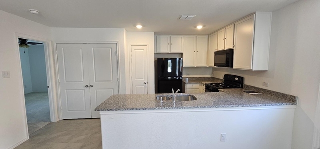 3420 Flicker Place - Photo 1