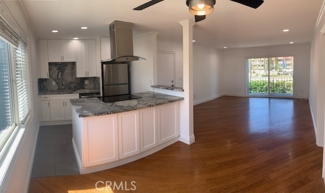 21662 Brookhurst - Photo 1