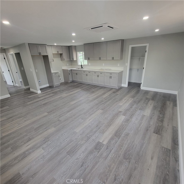 12423 Ridgewood Drive - Photo 1