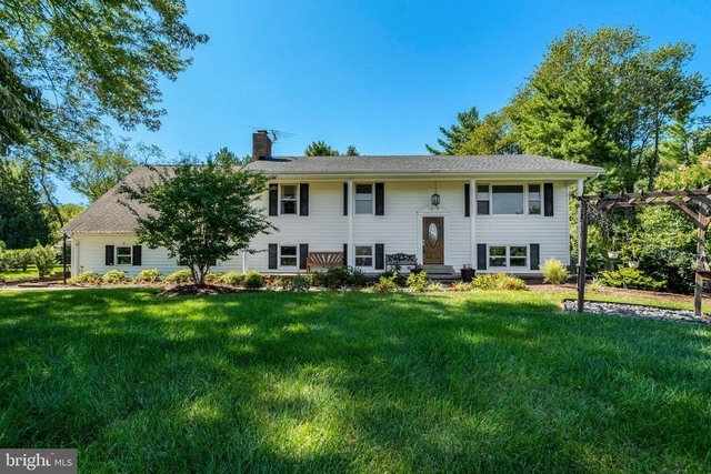 4570 Lawnvale Drive - Photo 1