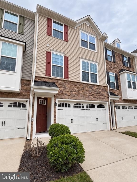 58 Peacock Circle - Photo 1