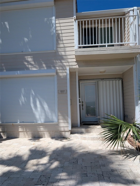 8402 Seawall Boulevard - Photo 1