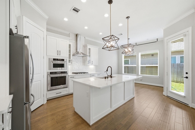 10009 Granary Drive - Photo 1