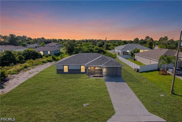 180 Peerless Street - Photo 1
