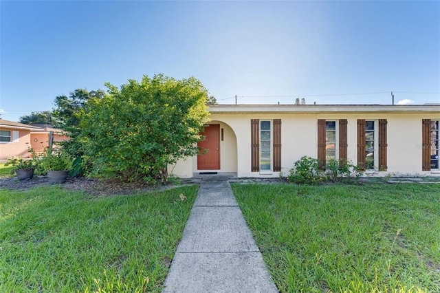 1714 53rd Street S - Photo 1