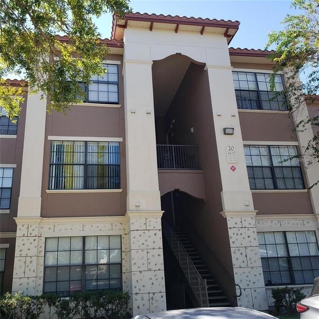 6137 Metrowest Boulevard - Photo 1