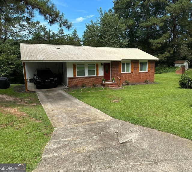 113 Pinecrest Street - Photo 1