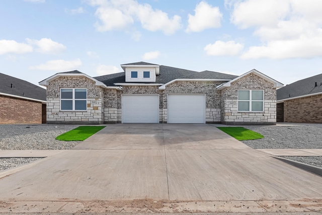 2635 Baron Avenue - Photo 1
