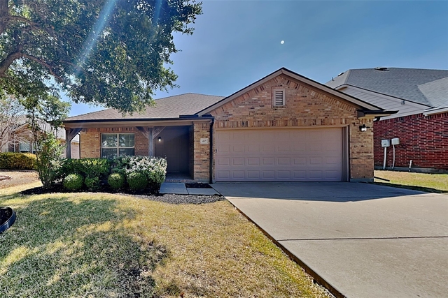 437 Sandy Creek Drive - Photo 1