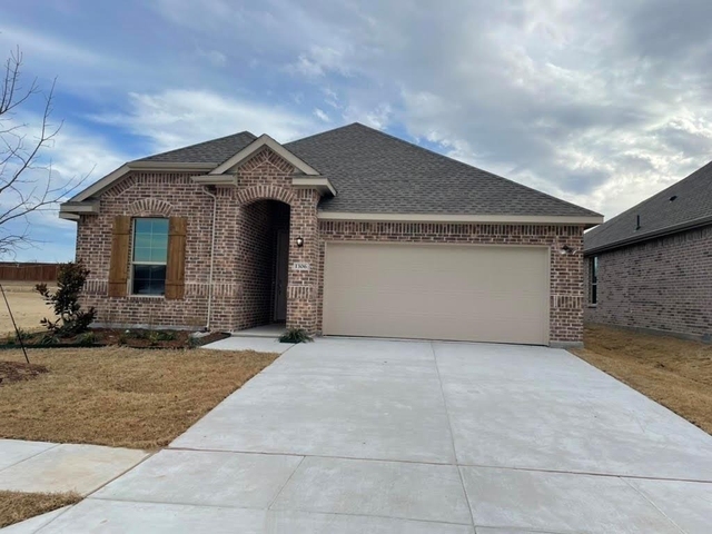 1306 Sundance Lane - Photo 1