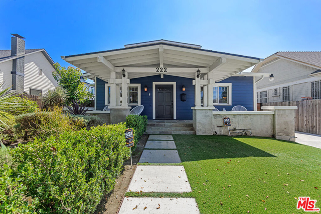 222 N St Andrews Place - Photo 1
