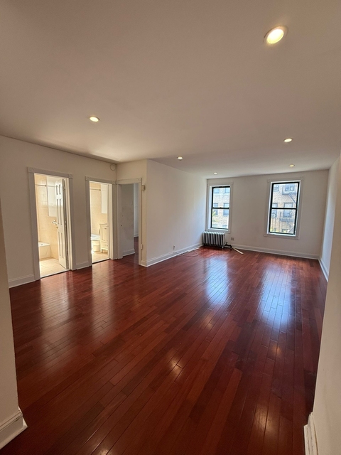 20 Magaw Place - Photo 1