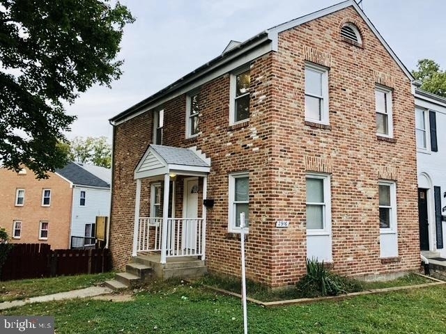 2916 Wren Court - Photo 1