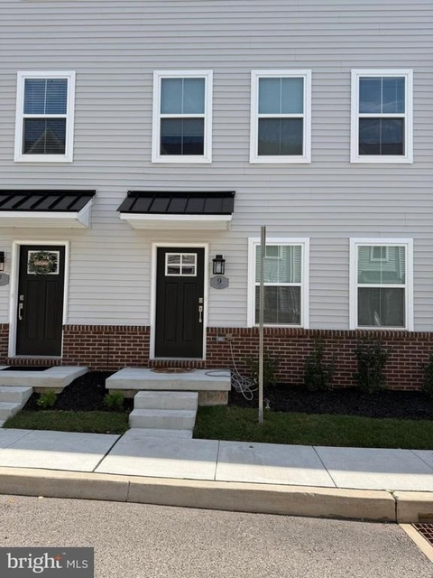 9 Atkins Drive - Photo 1