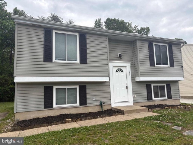 1450 Gesna Drive - Photo 1