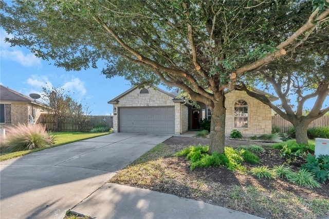 310 Stewart Dr - Photo 1