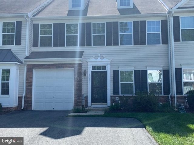 36401 Ridgeshore Lane - Photo 1