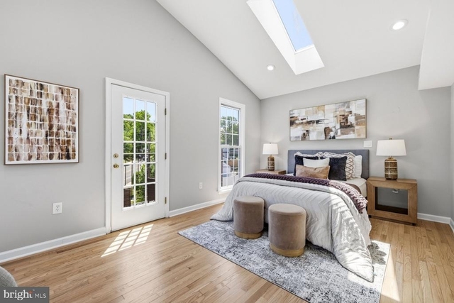4037 22nd Street Ne - Photo 1