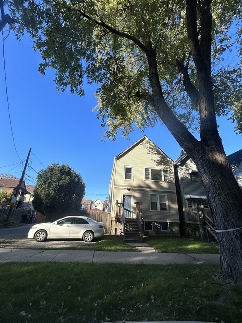 644 W 49th Street - Photo 1