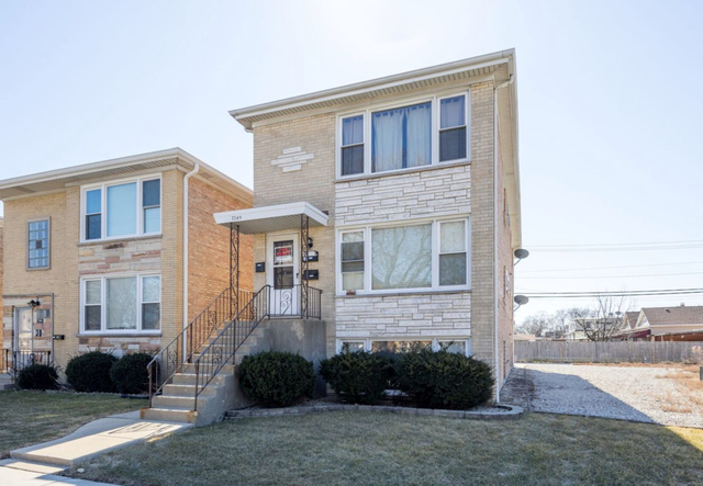 7249 W Belmont Avenue - Photo 1